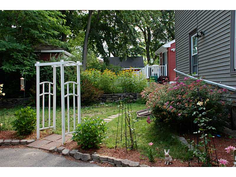 68 Gaskill Street Woonsocket, RI 02895 - Photo 4 of 17 Exterior Back.