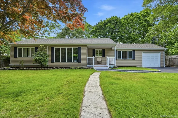 $619,000 | 76 Lyman Road, East Patchogue, NY 11772