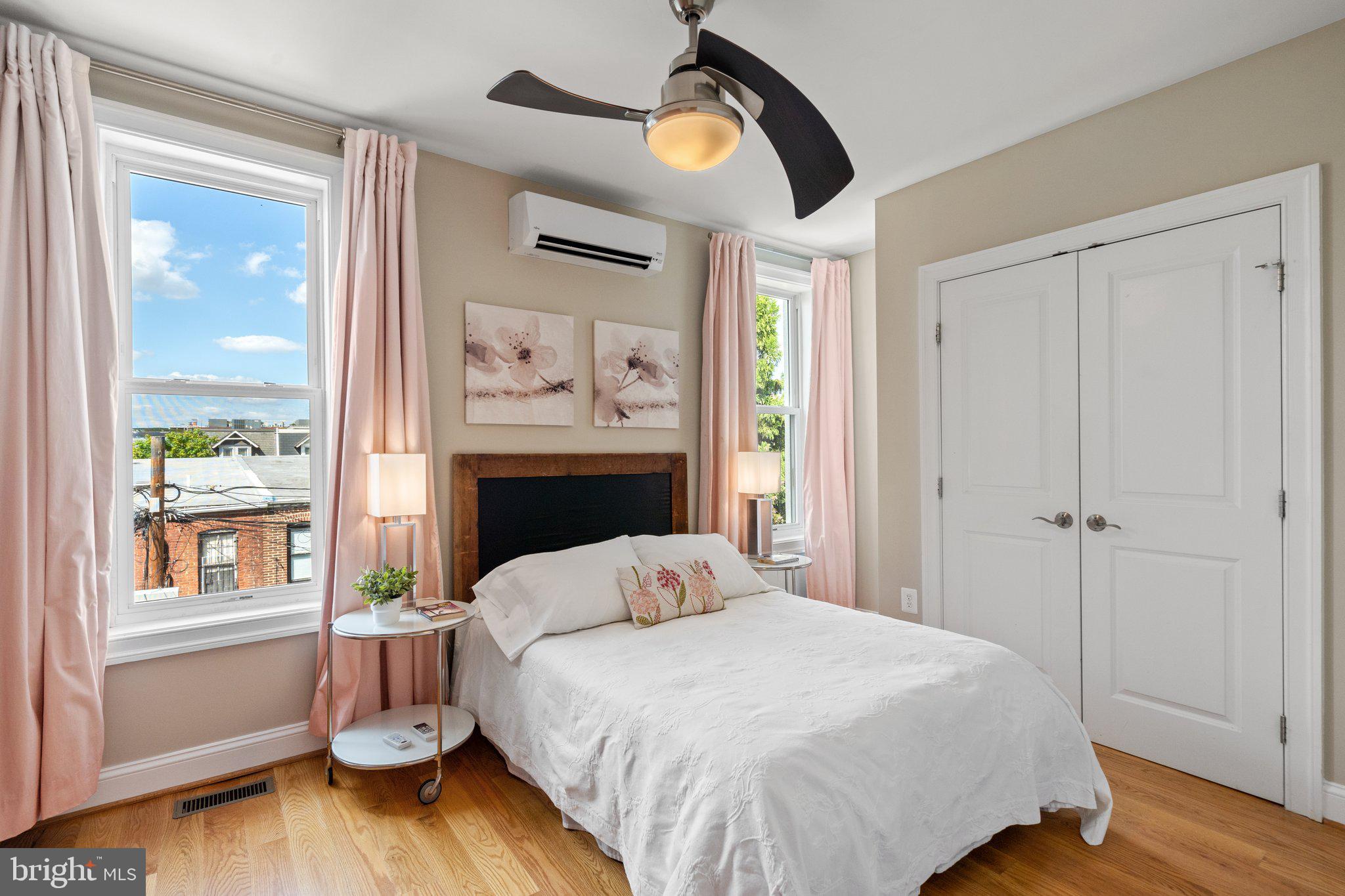 628 E Street Northeast Washington, DC 20002 - Photo 30 of 46 Rear bedroom with large closet
