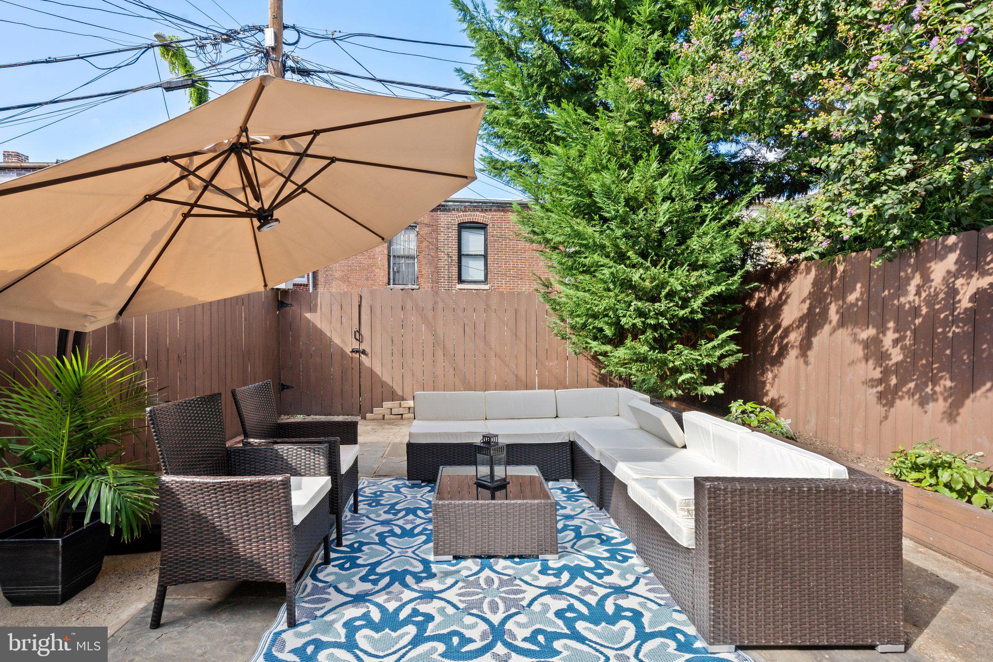 628 E Street Northeast Washington, DC 20002 - Photo 42 of 46 Take the party outside