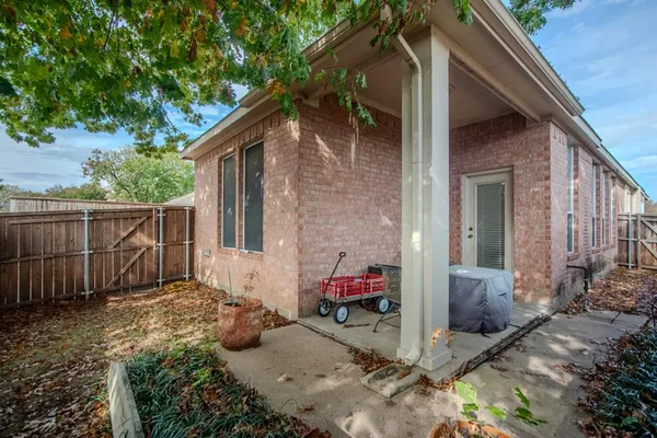 $3,000 | 1610 Mapleleaf Falls Drive, Allen, TX 75002