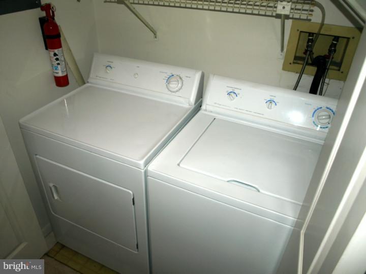 179 Valley Stream Circle Chesterbrook, PA 19087 - Photo 16 of 20 Laundry Room