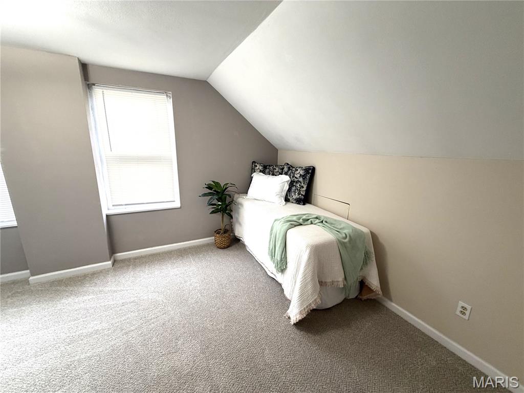 725 Lee Belleville, IL 62221 - Photo 15 of 31