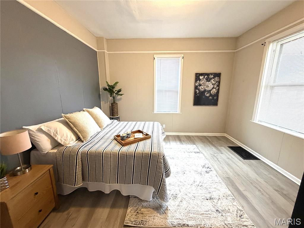 725 Lee Belleville, IL 62221 - Photo 7 of 31