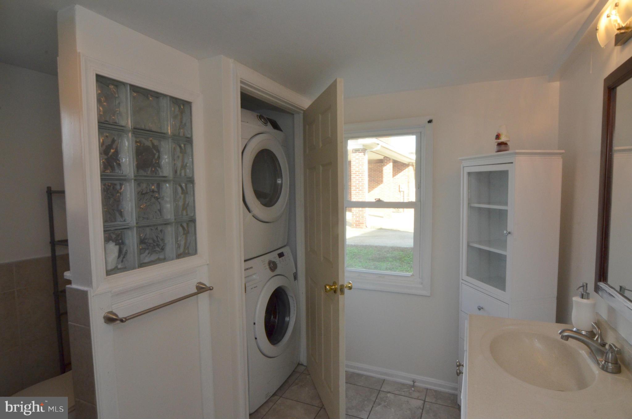 2005 Adelina Road Prince Frederick, MD 20678 - Photo 14 of 21 Bath