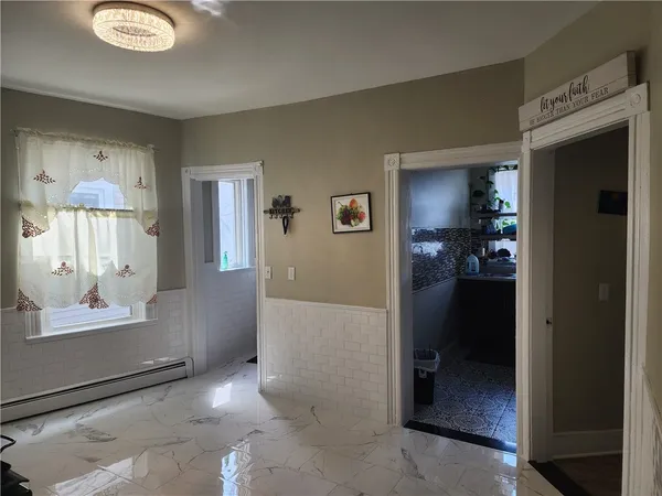 $699,900 | 7 Mt Vernon Street, Providence, RI 02907