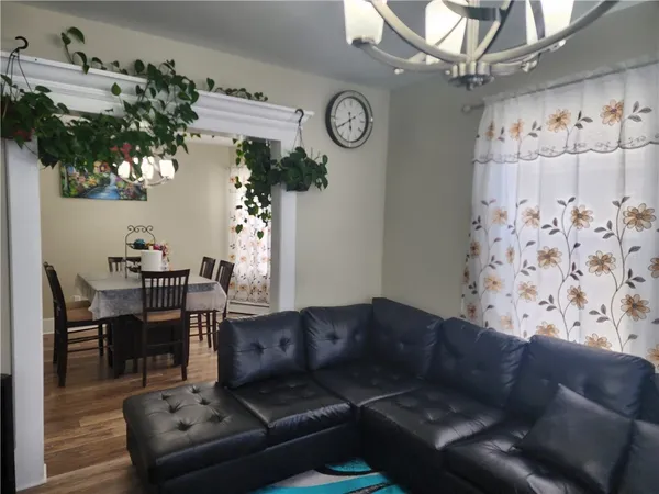 $699,900 | 7 Mt Vernon Street, Providence, RI 02907