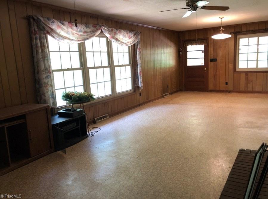 550 Rowe Road Lexington, NC 27295 - Photo 7 of 11 Gallery Image 7