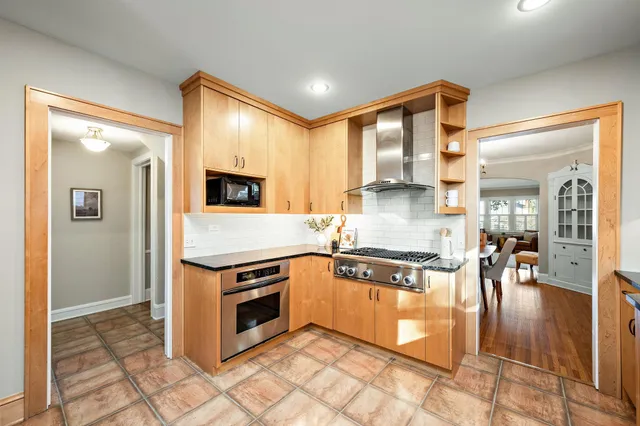 $740,000 | 5240 Ewing Avenue South, Minneapolis, MN 55410