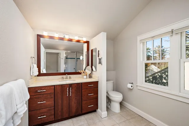 $740,000 | 5240 Ewing Avenue South, Minneapolis, MN 55410