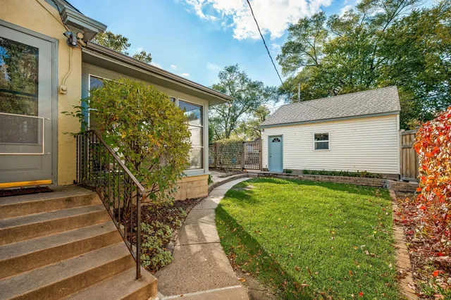 $740,000 | 5240 Ewing Avenue South, Minneapolis, MN 55410