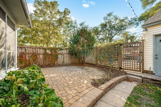 $740,000 | 5240 Ewing Avenue South, Minneapolis, MN 55410