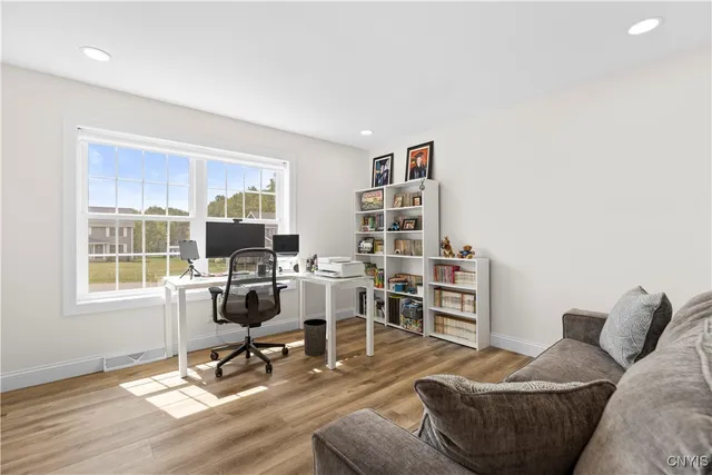 $469,900 | 106 Peet Drive, Marcy, NY 13403