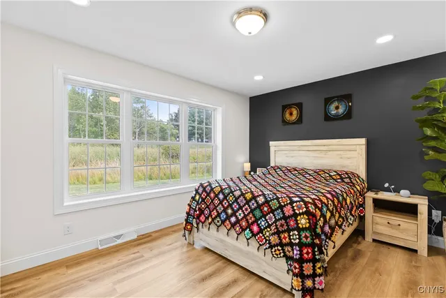 $469,900 | 106 Peet Drive, Marcy, NY 13403