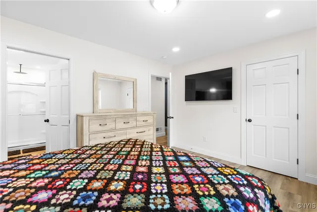 $469,900 | 106 Peet Drive, Marcy, NY 13403