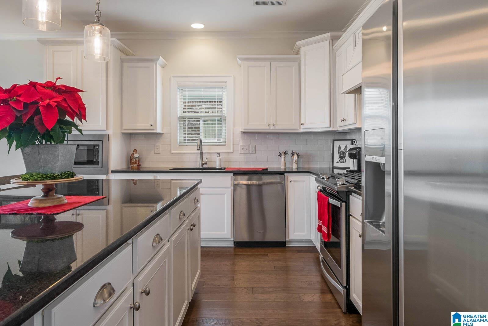 4930 Ridge Pass Birmingham, AL 35226 - Photo 7 of 37