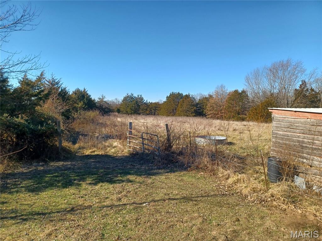 220 North Elliston Road Cuba, MO 65453 - Photo 5 of 23