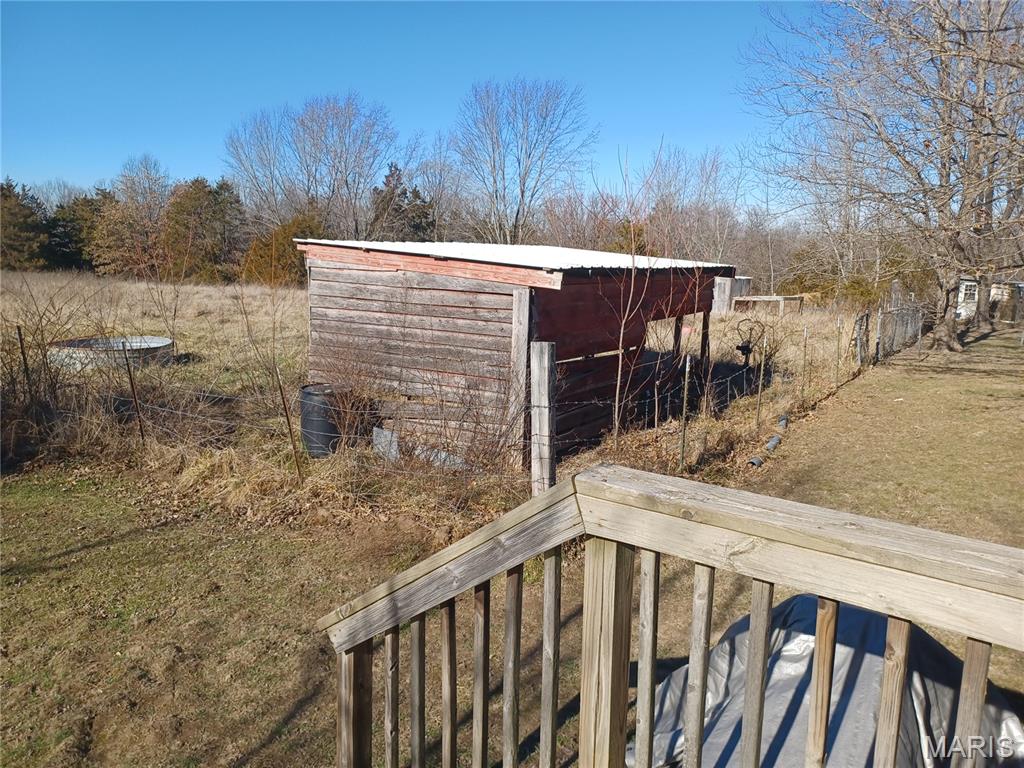 220 North Elliston Road Cuba, MO 65453 - Photo 8 of 23