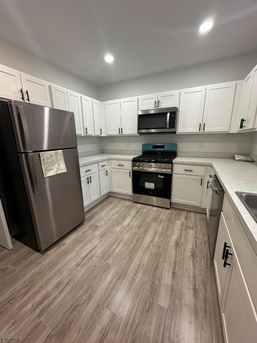 186 Harrison Avenue, Unit 2 Montclair, NJ 07042 - Photo 12 of 22