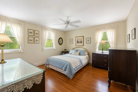 $465,000 | 1064 Springfield Avenue, Deerfield, IL 60015