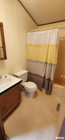 $102,000 | 210 East Old Plank Road, Chester, IL 62233