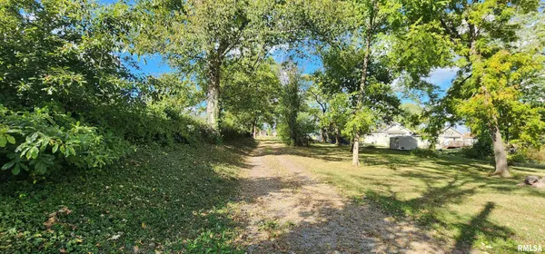 $102,000 | 210 East Old Plank Road, Chester, IL 62233