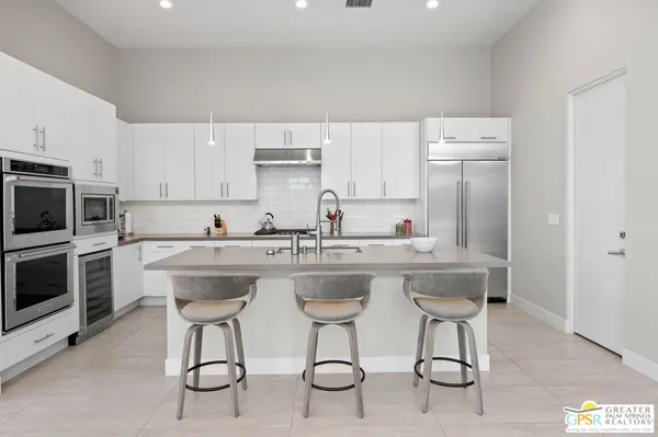 $1,025,000 | 1156 Cyan Lane, Palm Springs, CA 92262