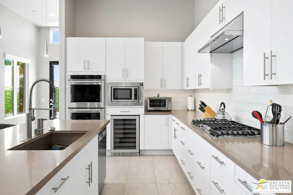 $1,025,000 | 1156 Cyan Lane, Palm Springs, CA 92262