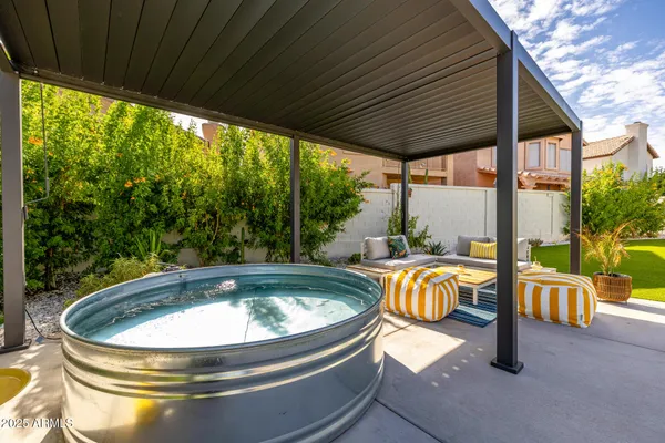 $815,000 | 8112 North 10th Place, Phoenix, AZ 85020