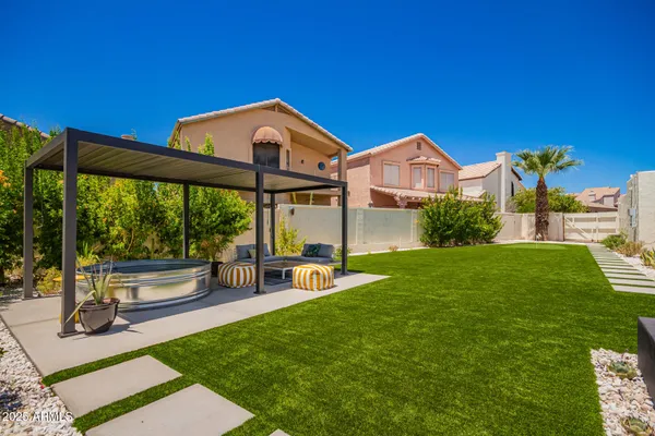 $815,000 | 8112 North 10th Place, Phoenix, AZ 85020