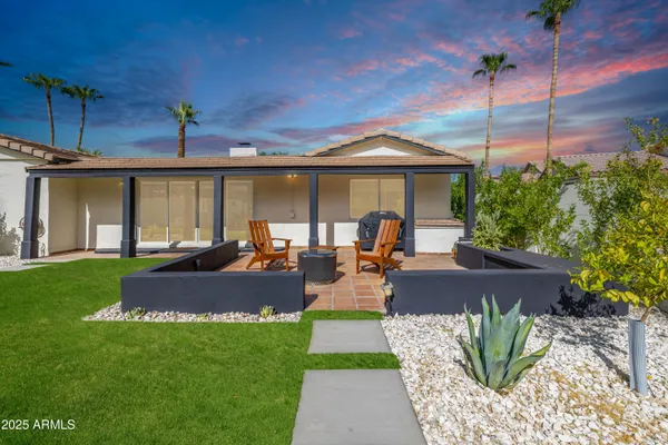 $815,000 | 8112 North 10th Place, Phoenix, AZ 85020