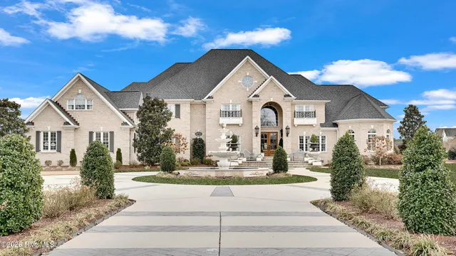 $2,200,000 | 1157 Autumn Lakes Drive, Grimesland, NC 27837