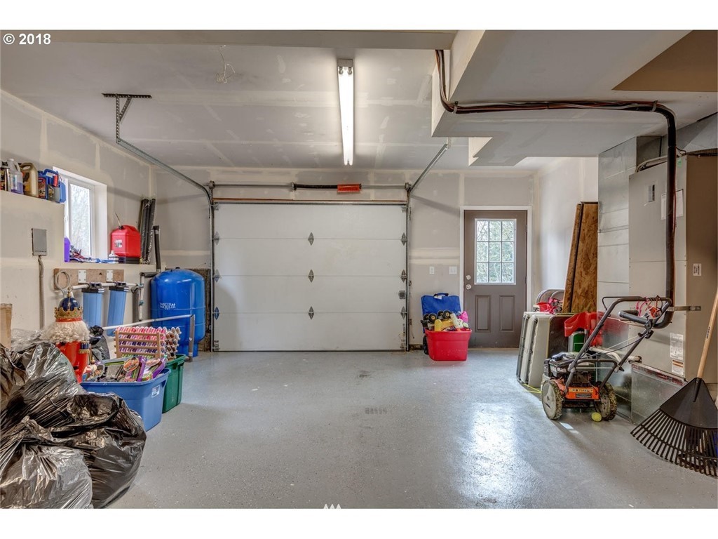 935 Holcomb Road Kelso, WA 98626 - Photo 23 of 25 Gallery Image 23