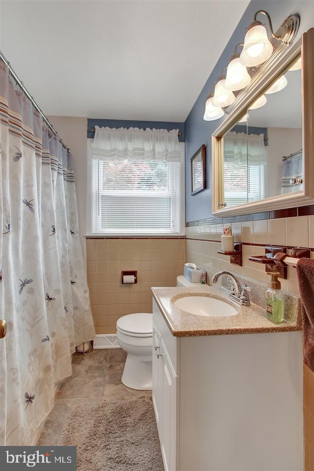2438 Wharton Road York, PA 17402 - Photo 14 of 25 Gallery Image 14