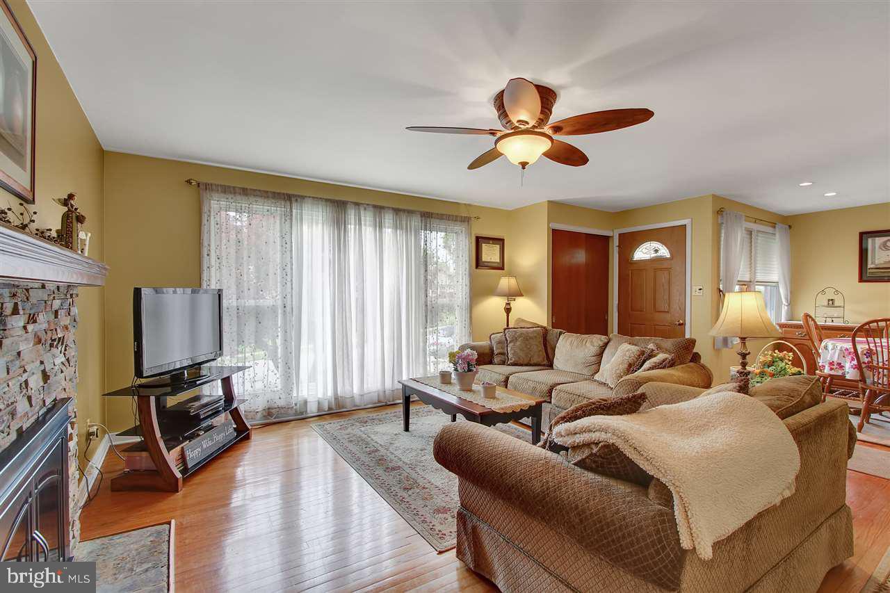 2438 Wharton Road York, PA 17402 - Photo 6 of 25 Gallery Image 6