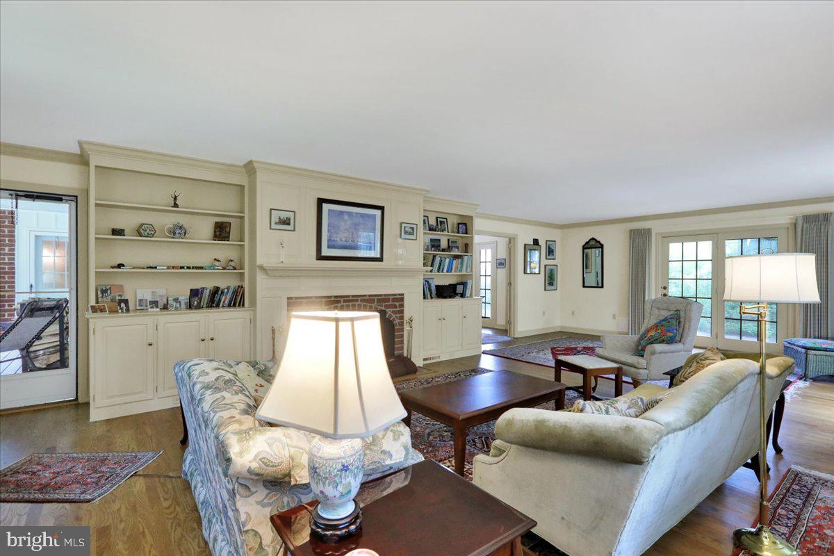 154 Deer Hill Road Reading, PA 19607 - Photo 14 of 97 a living room with furniture rug and window