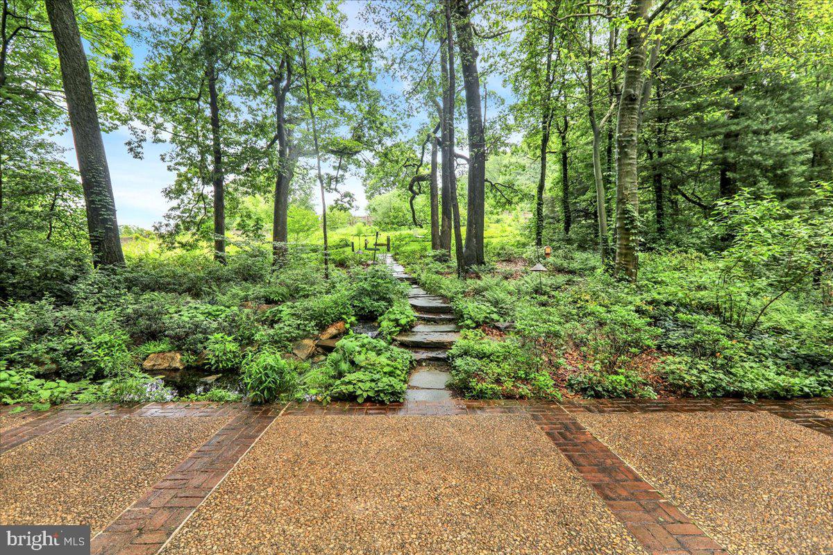 154 Deer Hill Road Reading, PA 19607 - Photo 58 of 97