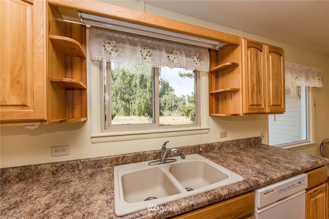 536 Laird Road Port Angeles, WA 98363 - Photo 13 of 40 Gallery Image 13
