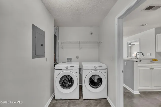 $245,000 | 4126 Breezewood Drive, Unit 101, Wilmington, NC 28412