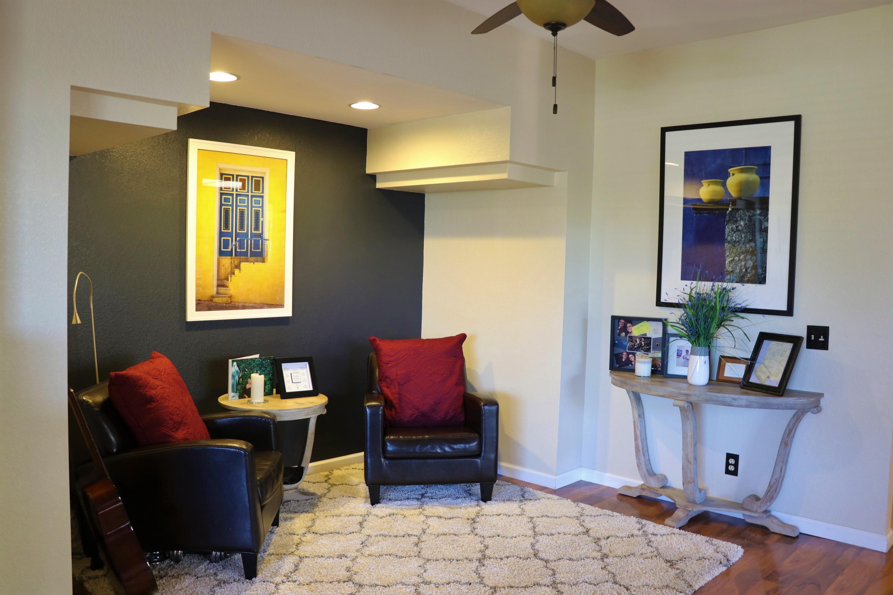 7100 Georgetown Road Goleta, CA 93117 - Photo 16 of 35 Sitting IMG_4272r