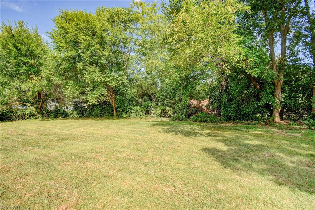 106 Fraley Road High Point, NC 27263 - Photo 32 of 32 Gallery Image 32