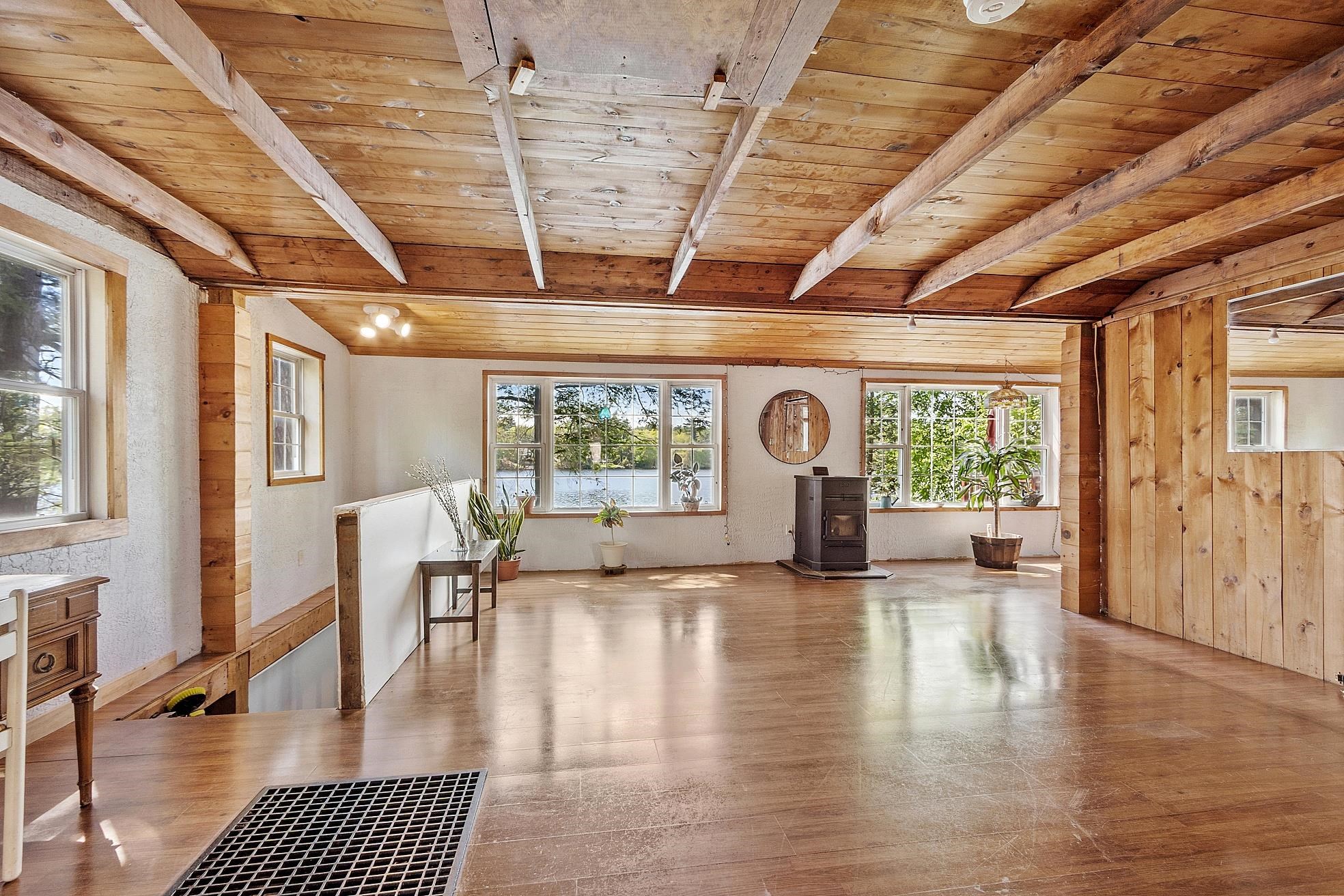 18 Concannon Road Kingston, NH 03848 - Photo 5 of 26 Gallery Image 5