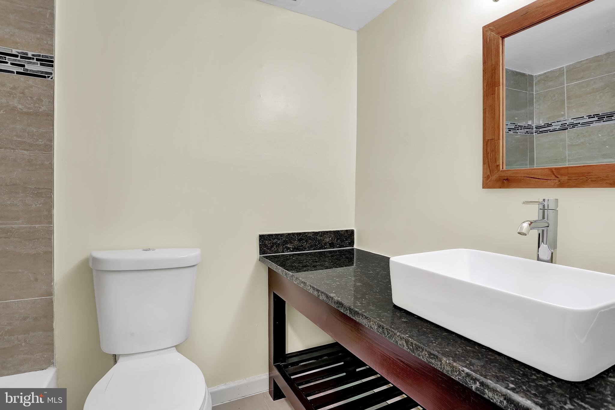 7951 Riggs Road, Unit 8 Hyattsville, MD 20783 - Photo 16 of 17
