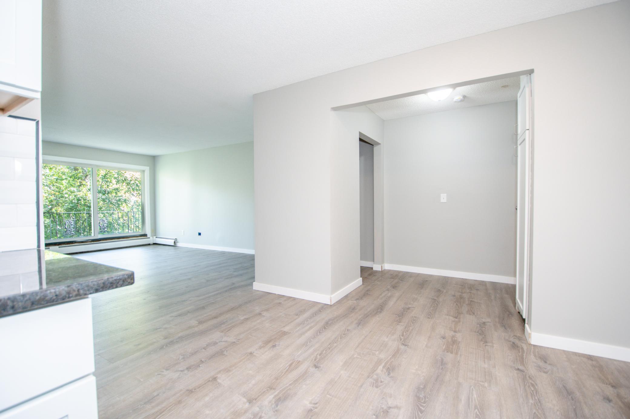 181 Little Canada Road East, Unit 115 Little Canada, MN 55117 - Photo 8 of 46
