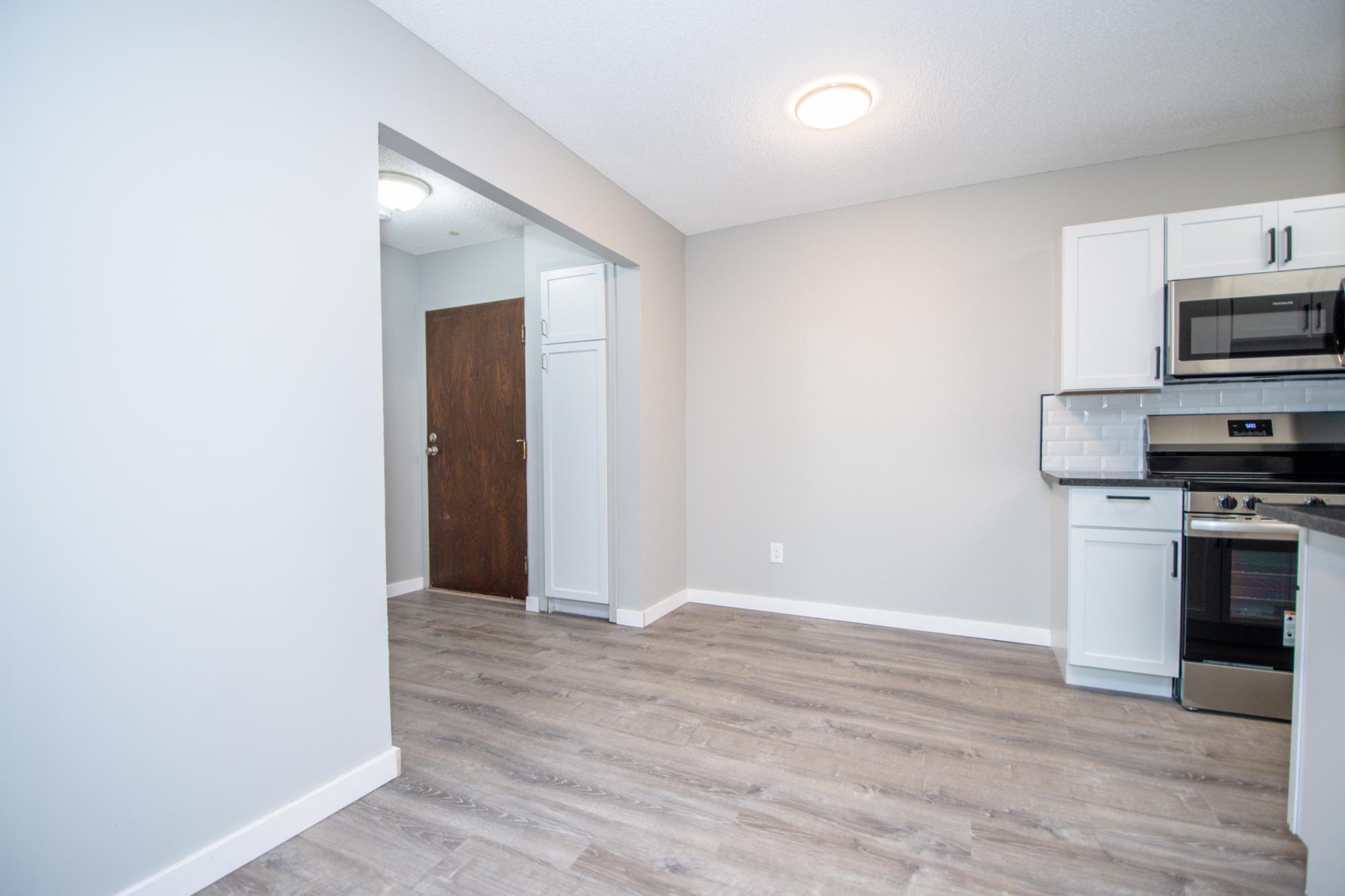 181 Little Canada Road East, Unit 115 Little Canada, MN 55117 - Photo 10 of 46