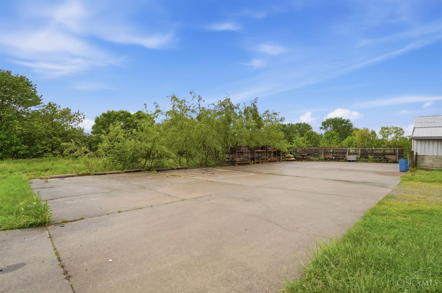 4060 Princeton Road Hamilton, OH 45011 - Photo 45 of 62