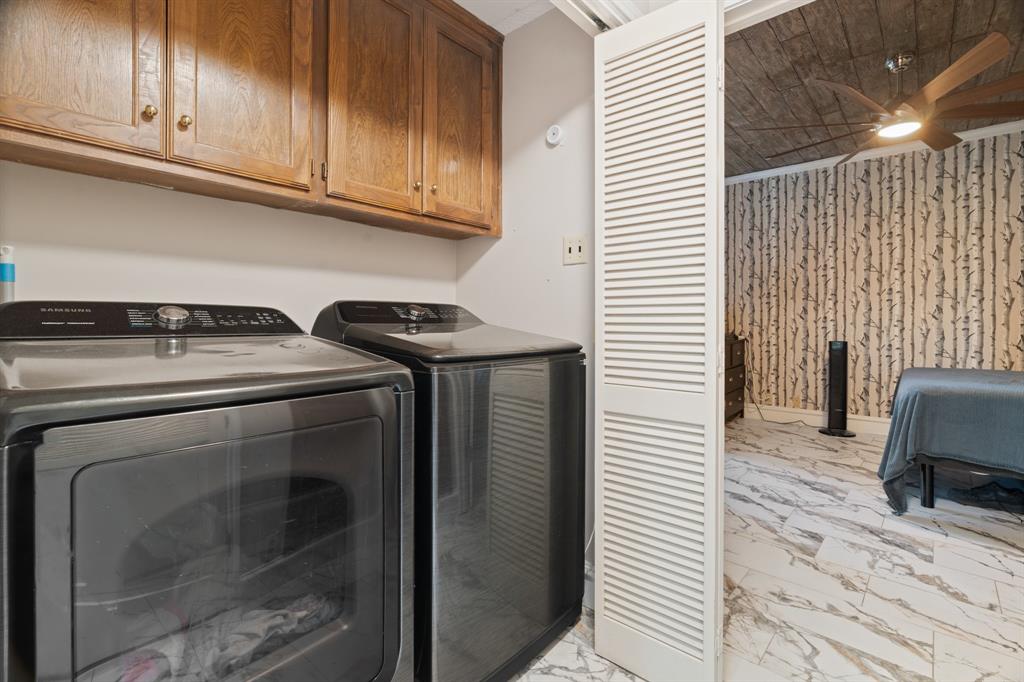 2100 Reflection Bay Drive Arlington, TX 76013 - Photo 11 of 20