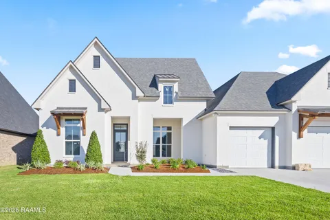 $1,024,000 | 307 Sunset Palm Court, Youngsville, LA 70592