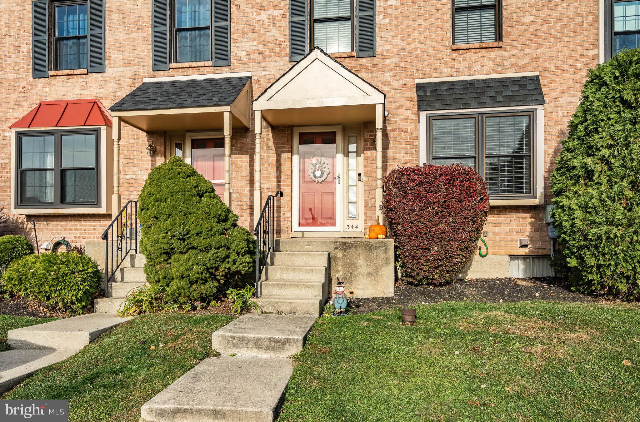 344 Scola Road Brookhaven, PA 19015 - Photo 3 of 35 Gallery Image 3