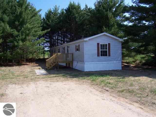 1341 Phelps Road Northeast Kalkaska, MI 49646 - Photo 1 of 5 1649370.JPG